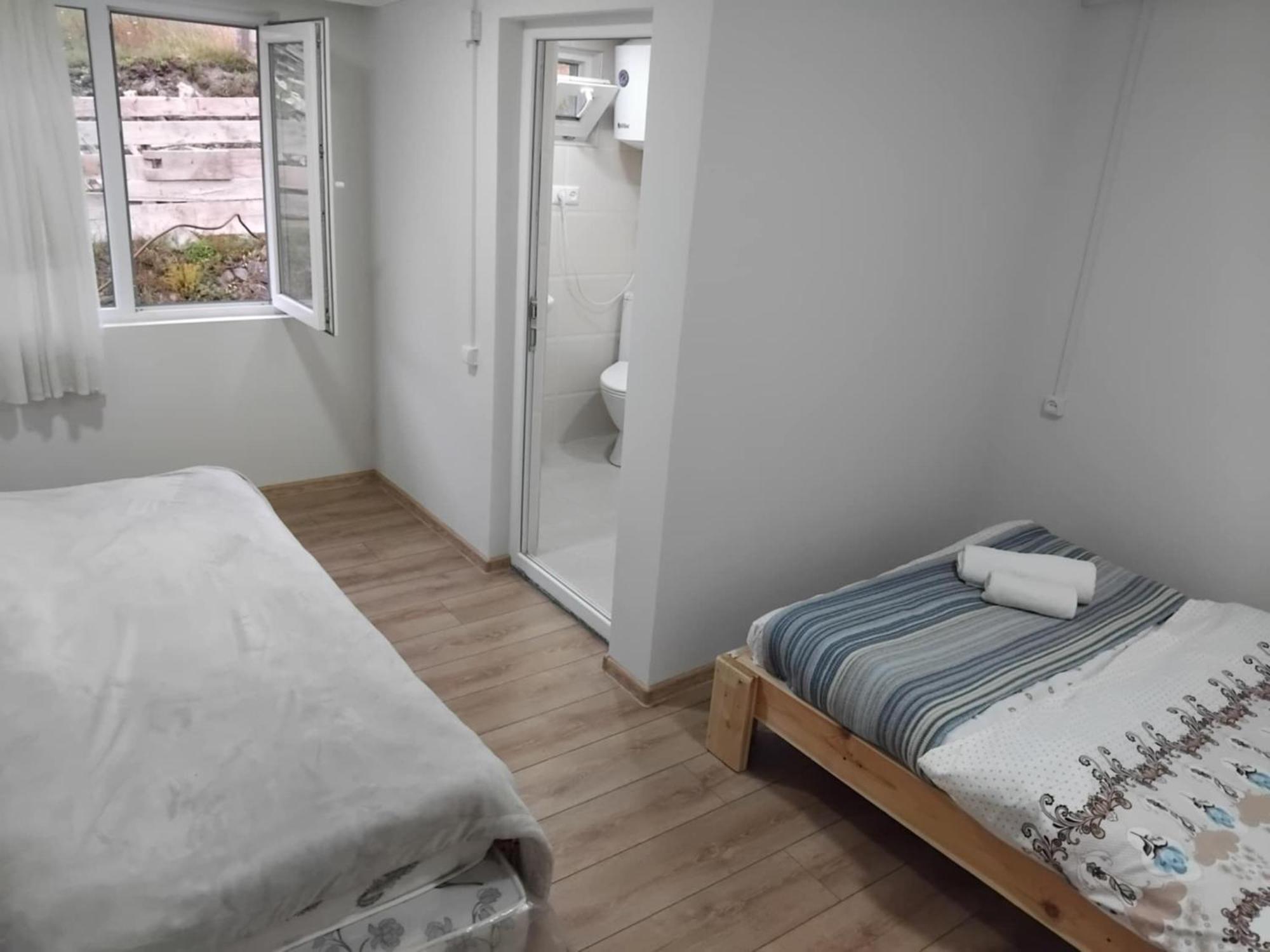 Tebdi Qor, Warm Home Μέστια Εξωτερικό φωτογραφία